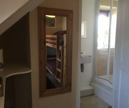 Smarties 3* New Quay